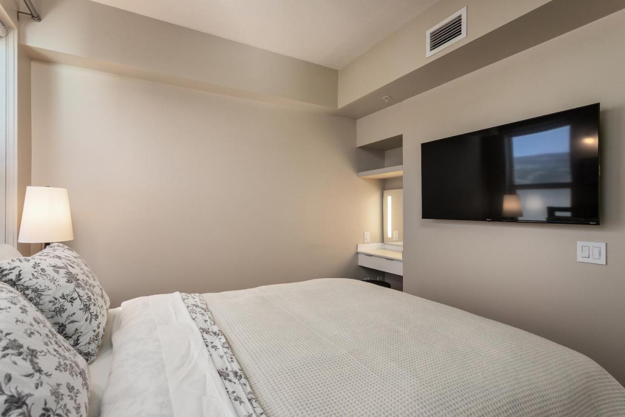Corner Nest - Luxury Brand New Top Floor 2Bedroom Condo Келоуна Экстерьер фото